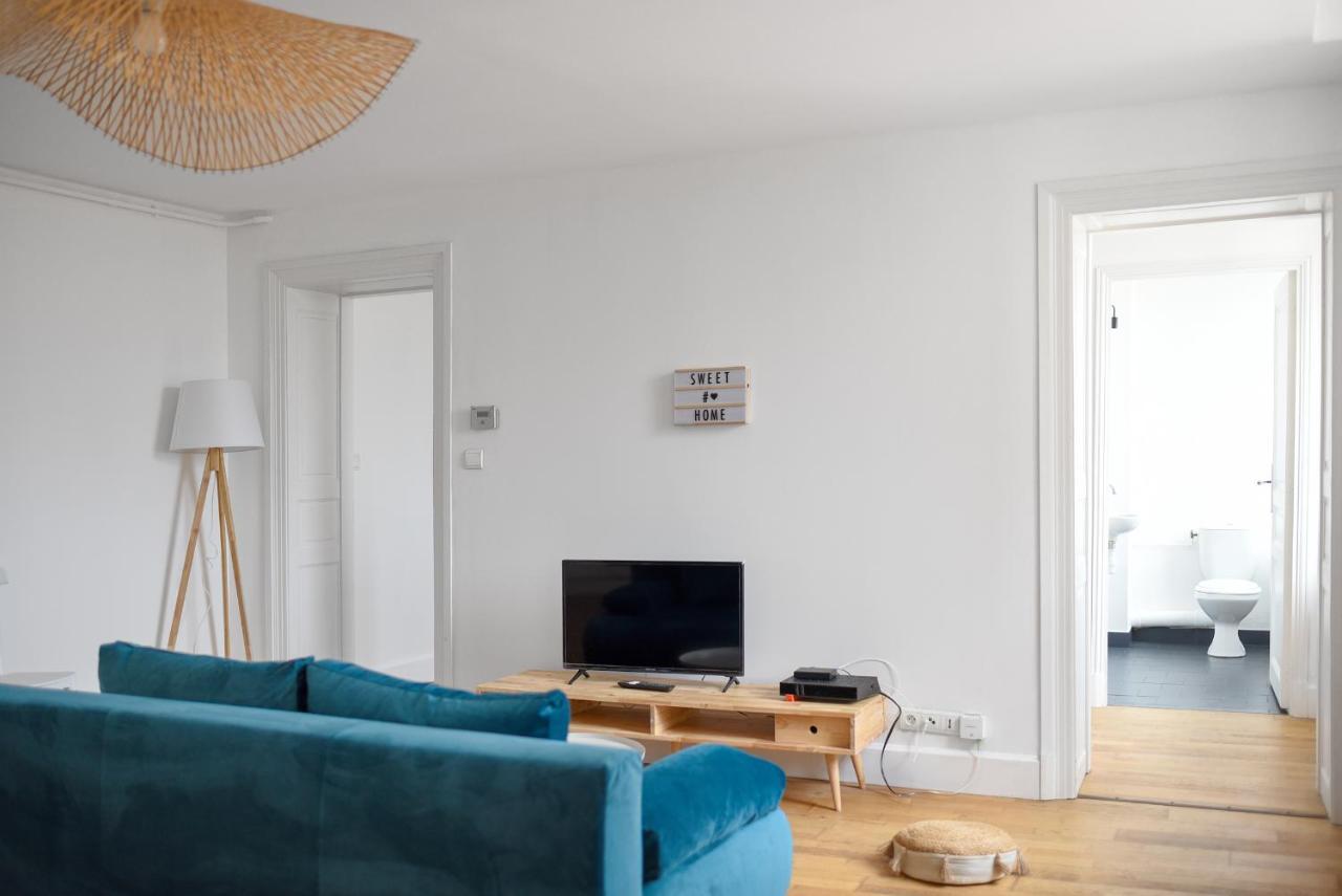 Апартаменти Charmand Duplex Avec Vue Sur La Cite & Les Toits Каркассонн Екстер'єр фото